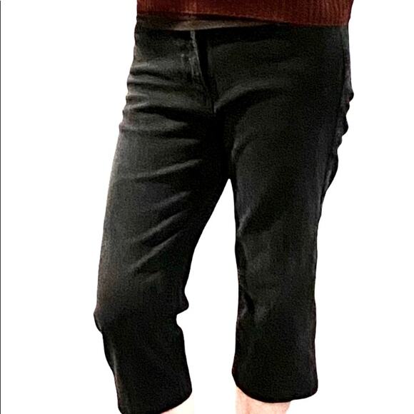 NYDJ Dark Wash Tummy Tuck Straight Leg Crop Jeans Size‎ 6 - Picture 3 of 6